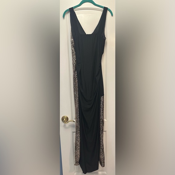 COLLECTION A by ELENA WANG Women’s M Black and Gold Sequin Sleeveless Maxi Dress - Picture 3 of 7